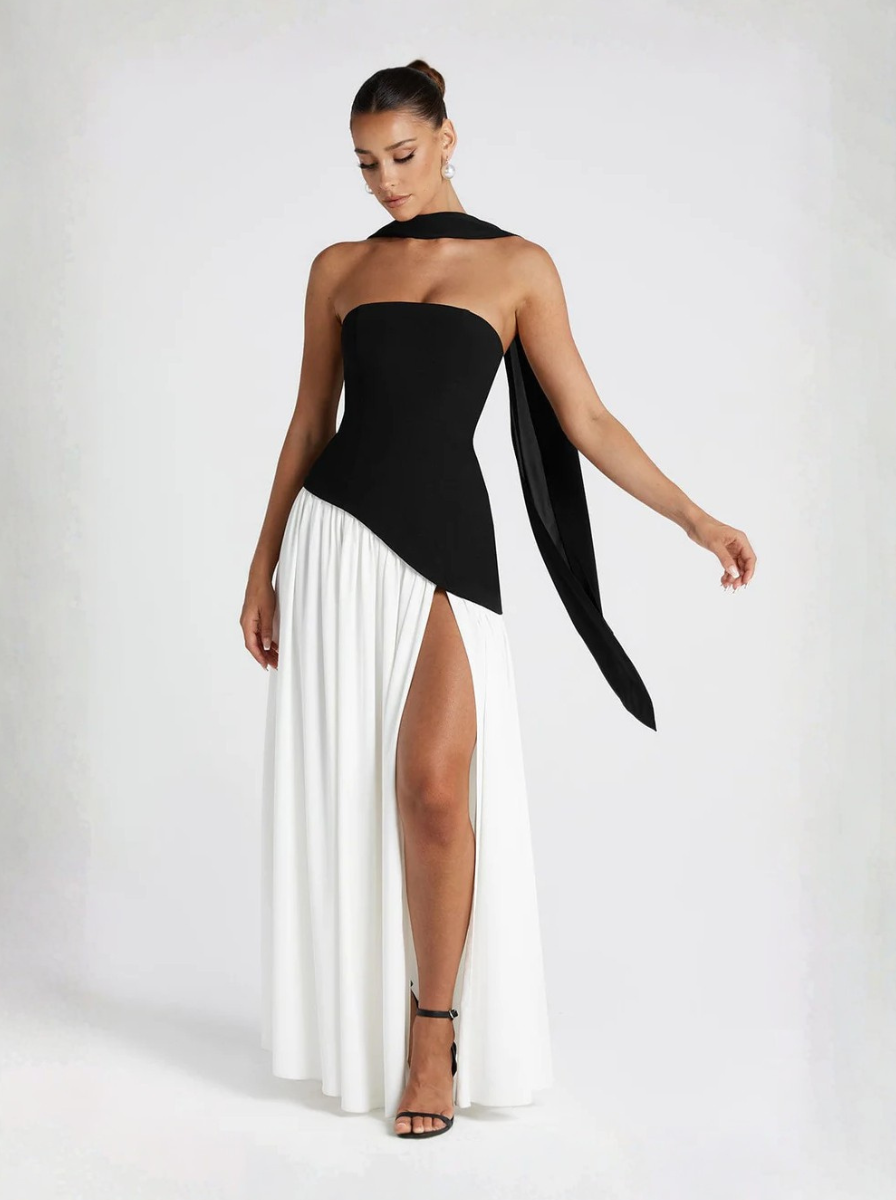 Bezramínkové Maxi Šaty Černé A Bílé NovaLux Elegantní Styl