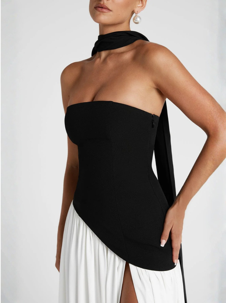 Bezramínkové Maxi Šaty Černé A Bílé NovaLux Elegantní Styl