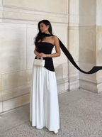 Bezramínkové Maxi Šaty Černé A Bílé NovaLux Elegantní Styl