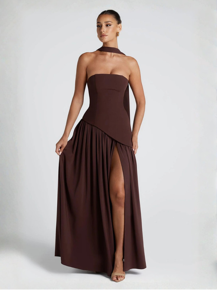 Hnědé Maxi Šaty Bez Ramínek Elegantní Večerní Model Pro Ženy