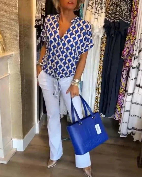 Nova Tisknutá Blůza S Lehkým Materiálem A Volnou Siluetou